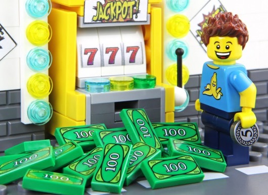 Chiến lược Marketing nào đã biến Lego trở thành thương hiệu đồ chơi được yêu thích nhất thế giới?