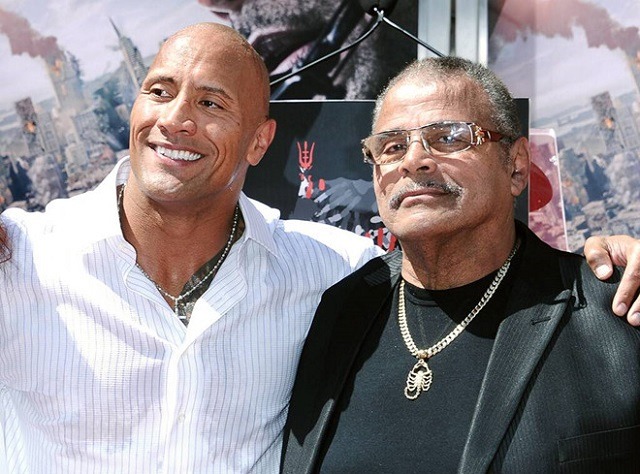 The Rock: Từ quá khứ bị xa lánh, trầm cảm đến siêu sao tỷ đô của Hollywood