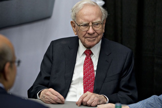 Sở hữu gần 90 tỷ USD, Warren Buffett kiếm và tiêu tiền như thế nào?