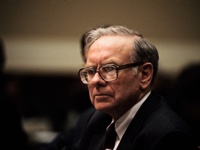 Sở hữu hơn 87 tỷ USD, Warren Buffett kiếm và tiêu tiền như thế nào?