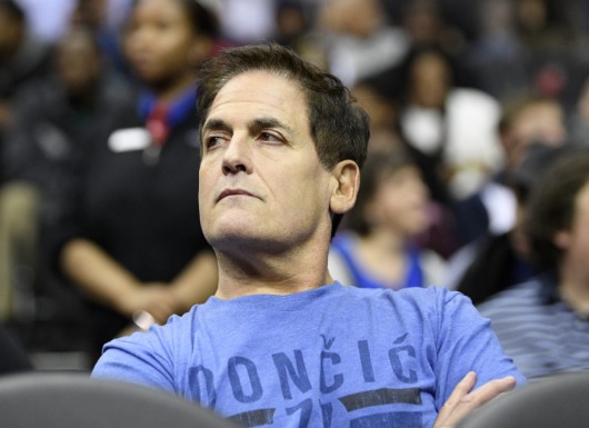 Nghi ngờ đà phục hồi của cổ phiếu, tỷ phú Mark Cuban tiếp tục tích tiền mặt