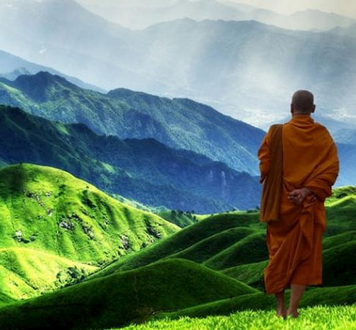 Một chữ "Nhẫn" có thể dưỡng "thân tâm", đời này cần "bình tĩnh" và "điềm đạm" để sung túc cả đời