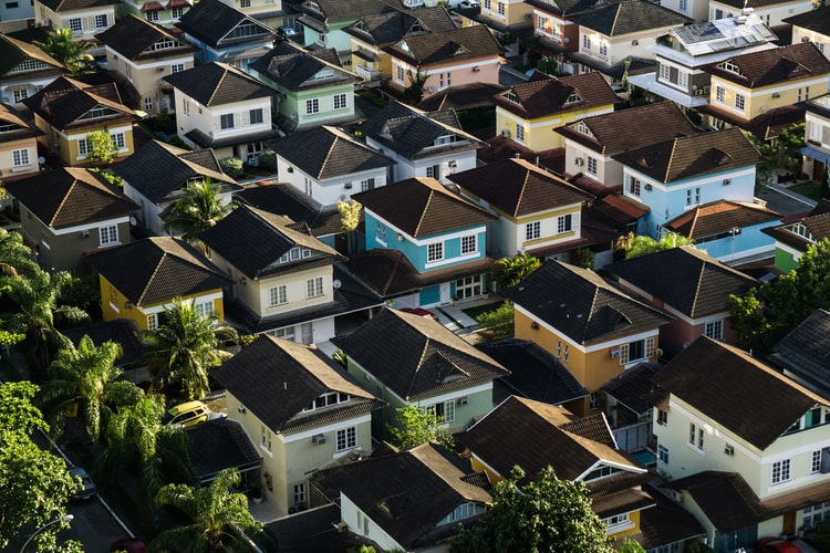 Định giá bất động sản