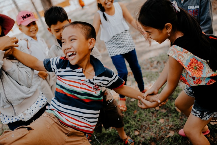 Nghệ thuật sống là nghệ thuật cho đi