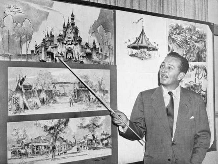 Walt Disney từng bị từ chối tới 300 lần trước khi đưa chuột Mickey lên màn ảnh