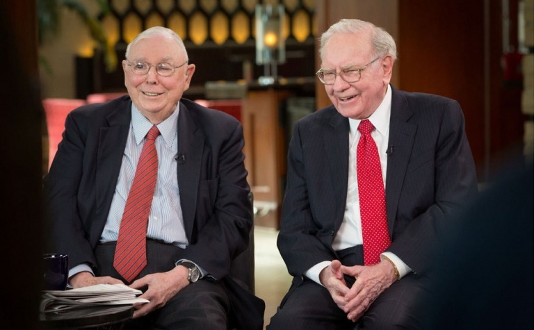Charlie Munger: Tiền là công cụ, không phải mục đích sống