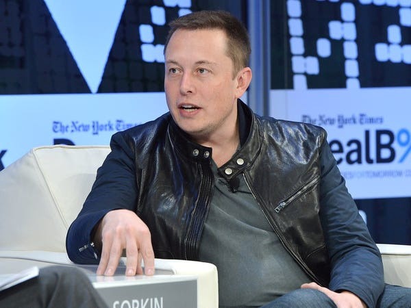 Elon Musk kiếm và tiêu khối tài sản 38,2 tỷ USD ra sao