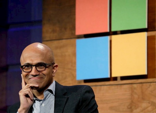CEO Satya Nadella đã vực dậy và giúp một Microsoft từng bị xem là "lỗi thời" trở thành công ty có giá trị vốn hoá lớn nhất thế giới như thế nào. Hãy xem 3 nguyên tắc vàng để thành công hơn