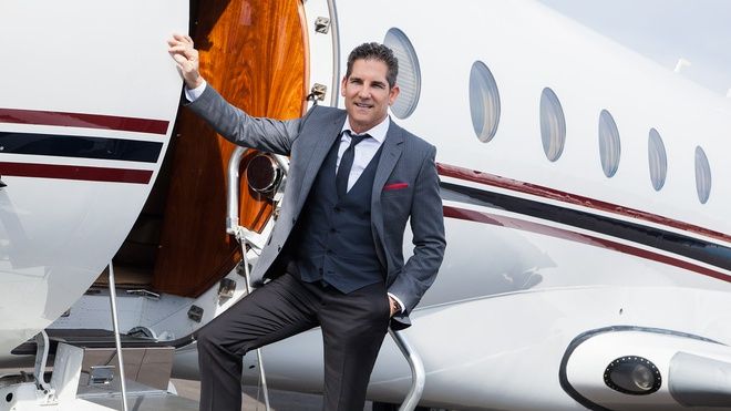 'Phù thuỷ' Grant Cardone: Từ thanh niên nghiện ngập, thất bại tới ông hoàng triệu đô và 10 bí quyết dẫn đầu ngành Sales