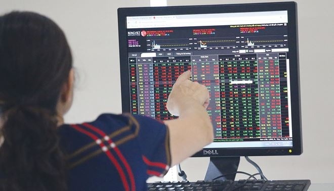 5 nguyên tắc của Warren Buffett sẽ giúp nhà đầu tư "sống sót" trên TTCK, kể cả khi làn sóng Covid-19 thứ 2 ập tới