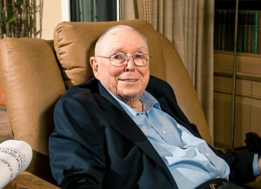 Charlie Munger: Chúng tôi đang lái một con thuyền ra khơi thì gặp phải cơn bão tồi tệ nhất từ trước đến nay