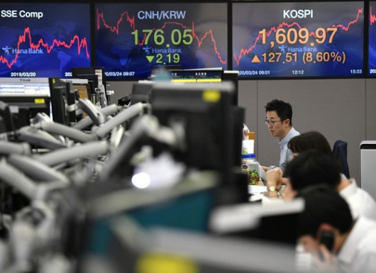 Ngập trong nợ nhưng cổ phiếu của công ty đã tăng 1.270% trong tháng 6