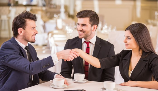8 bí kíp thiết lập mối quan hệ thành công trên mạng xã hội