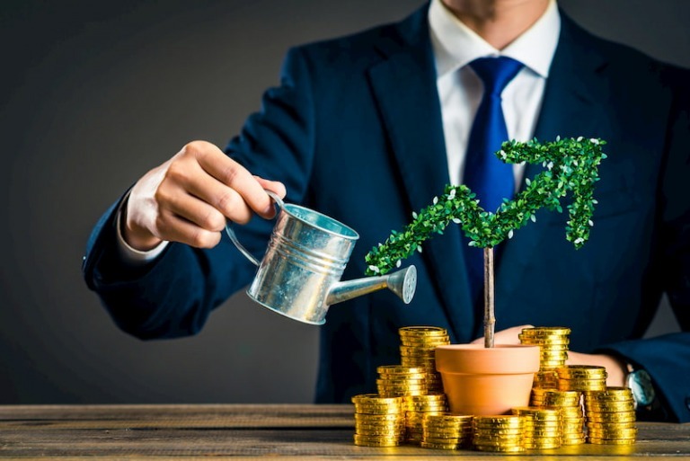 Các tỷ phú GIÀU NHẤT hành tinh KIẾM TIỀN bằng cách nào?
