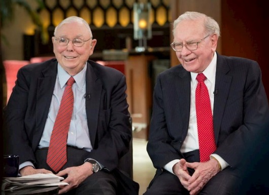 Tỷ phú Charlie Munger bật mí bí quyết SỐNG LÂU và HẠNH PHÚC: Chỉ hai từ "ĐƠN GIẢN".