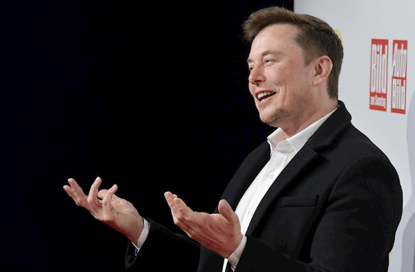 Elon Musk: Thiên tài đi ngược với mọi quy tắc hay chỉ là kẻ bán ảo mộng?