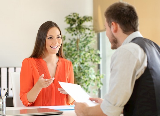 7 cách để xây dựng mối quan hệ thân thiết với khách hàng