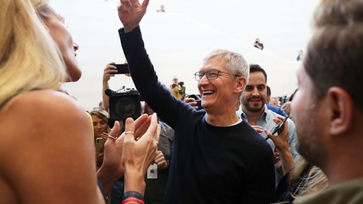 Apple trở thành công ty đắt giá nhất hành tinh