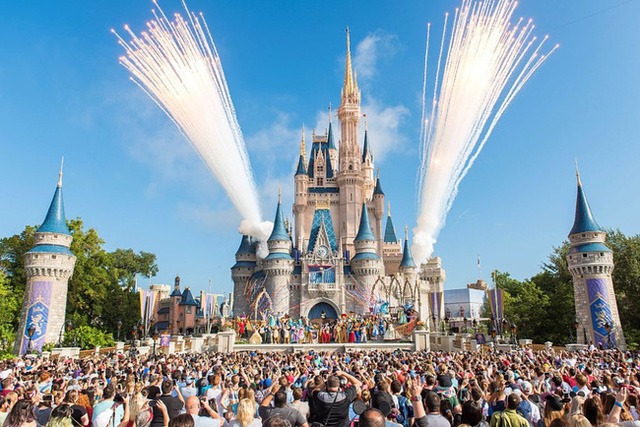 Màn đổi đời kỳ diệu của Walt Disney, chàng họa sĩ nghèo bị số phận không ngừng vùi dập: Trở thành ông chủ của đế chế lớn nhất thế giới chỉ nhờ một bí quyết làm giàu duy nhất!
