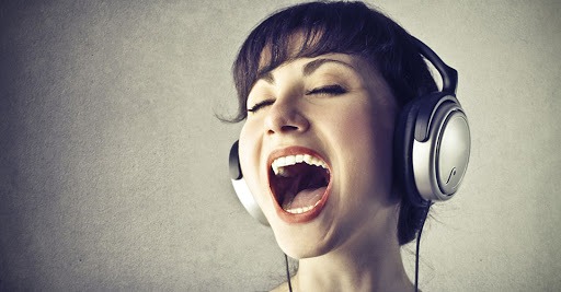 Nghiên cứu khoa học Thành công, tự tin trong cuộc sống và sự nghiệp của bạn nhờ vào GIỌNG NÓI
