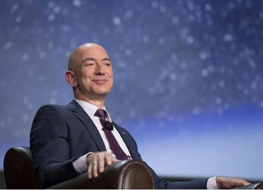 Jeff Bezos – Hành trình trở thành người giàu nhất thế giới của ông trùm Amazon