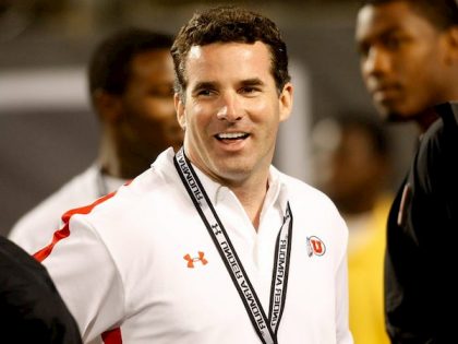 Under Armor và con đường lập nghiệp của một tỷ phú