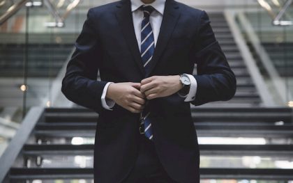 Bán hàng giỏi cần đọc sách thế nào?
