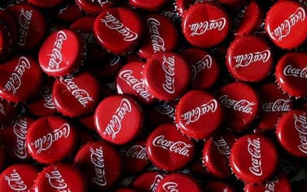 Coca-Cola: Doanh nghiệp thành lập bởi dược sỹ nghiện morphine, chuyên đi bán niềm vui