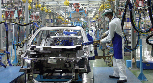 Thế giới năm 2021: Cuộc chiến xe điện bước vào giai đoạn khốc liệt nhất, ai sẽ là kẻ đối đầu với Tesla?