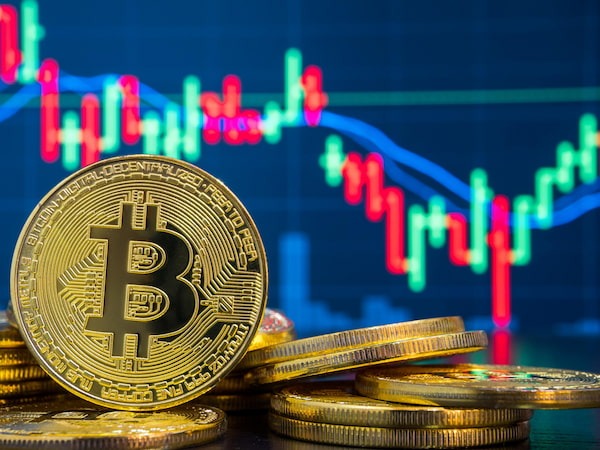 Bitcoin: Các chính phủ trên thế giới điều tiết tiền ảo như thế nào?