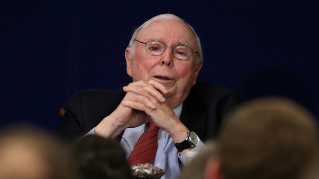 Charlie Munger và 4 cuốn sách hay nhất về ông truyền cảm hứng cho nhà đầu tư