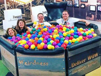 Di sản của “tỷ phú bán giày” Tony Hsieh: Văn hoá doanh nghiệp của đế chế Zappos