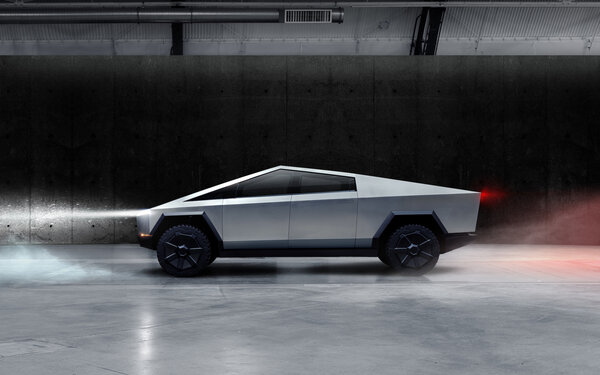 Doanh số Tesla tăng trưởng thế nào 5 năm qua?