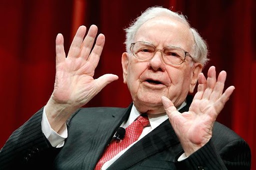 Học Charlie Munger và Warren Buffett: Muốn thành công hãy chơi với người giỏi hơn bạn