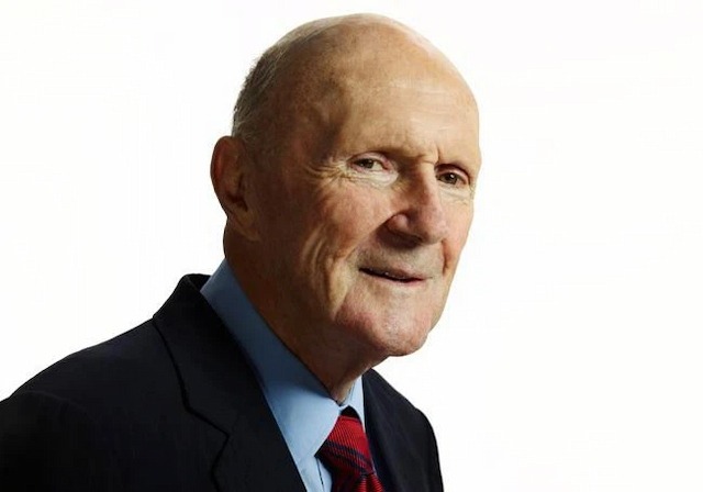 7 bài học đầu tư từ Phù thủy Phố Wall Julian Robertson