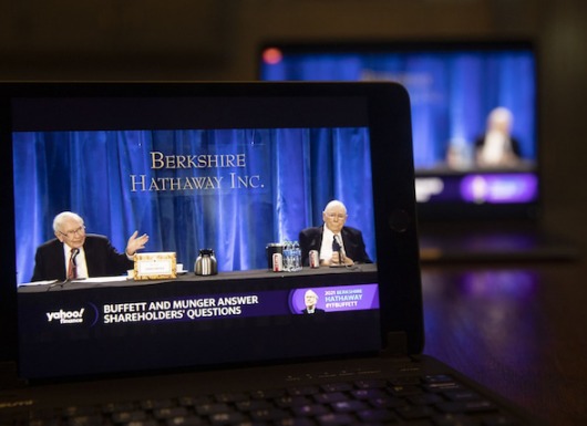 Cập nhật: bài học cho NĐT từ cuộc họp thường niên 01/05 của Warren Buffett và Charlie Munger