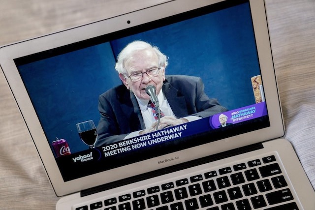 Cập nhật: bài học cho NĐT từ cuộc họp thường niên 01/05 của Warren Buffett và Charlie Munger 
