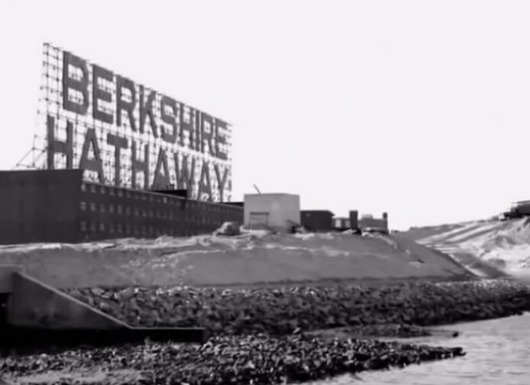 Charlie Munger và Bài học thành công từ Berkshire Hathaway