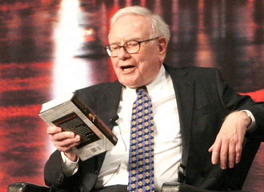 Warren Buffett: Chỉ sử dụng 1% cho bản thân và sẵn sàng cho đi 99% tài sản