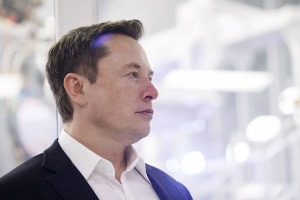 Tesla cán mốc vốn hoá 1 nghìn tỷ USD, Elon Musk “bỏ túi” ngay 36 tỷ USD