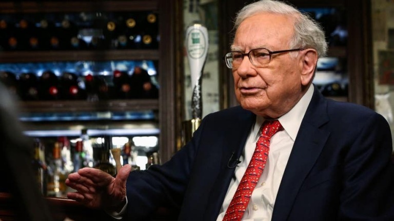 5 bí kíp từ huyền thoại Warren Buffett giúp nhà đầu tư đánh bại lạm phát