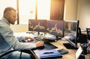 Andrew Aziz chia sẻ 5 đặc điểm chung của các nhà giao dịch trong ngày