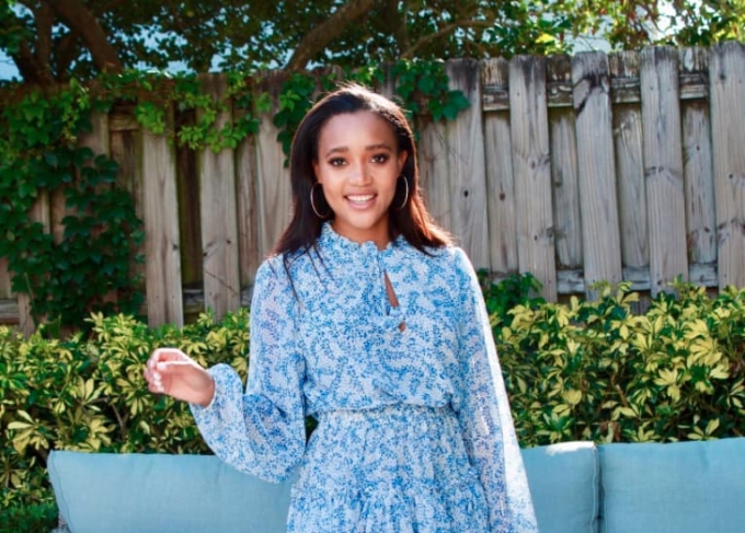 Lauren Simmons hiện kiếm được 650.000 USD mỗi tháng. Ảnh: CNBC
