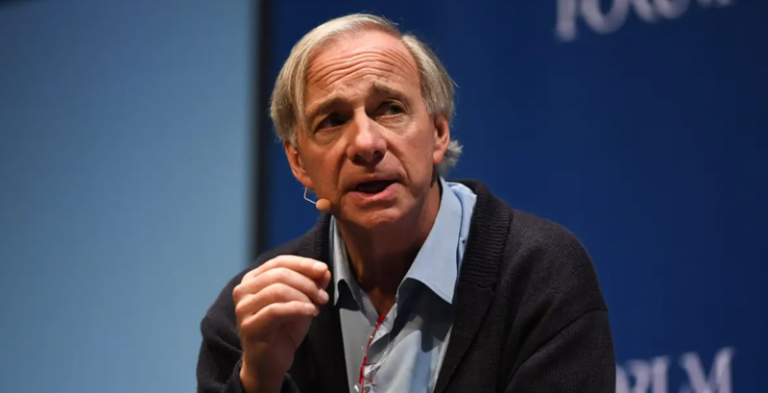 ray-dalio-tien-mat-van-la-rac-nhung-co-phieu-con-rac-hon-giua-bao-lam-phat-happy-live-1