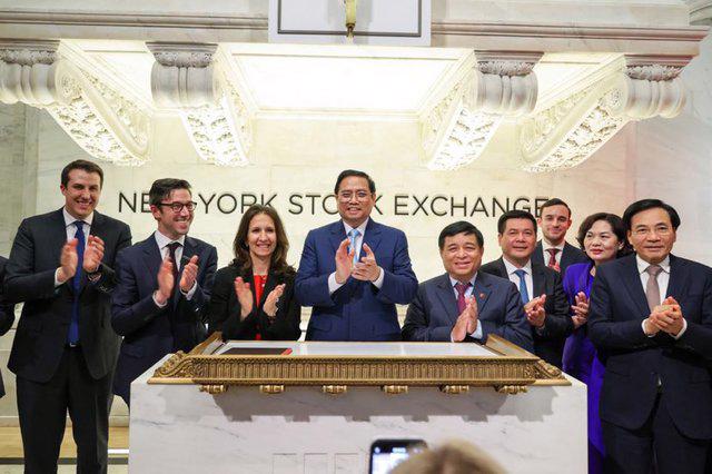 thu-tuong-lam-viec-tai-san-giao-dich-chung-khoan-lon-nhat-the-gioi-tai-new-york-happy-live-5