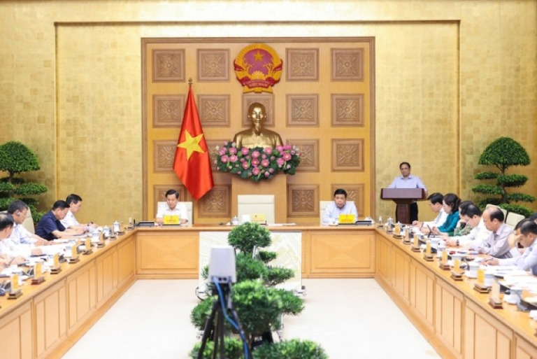 chinh-phu-hop-ban-ve-on-dinh-kinh-te-vi-mo-thuc-day-tang-truong-kinh-te-happy-live-2