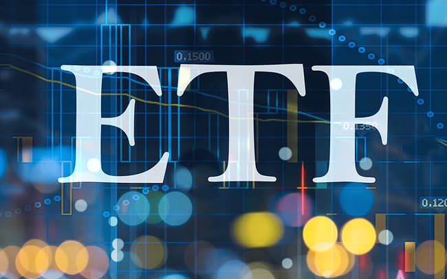 hon-8-000-ty-dong-do-vao-thi-truong-chung-khoan-viet-nam-thong-qua-cac-quy-etfs-trong-nua-dau-nam-2022-happy-live-1