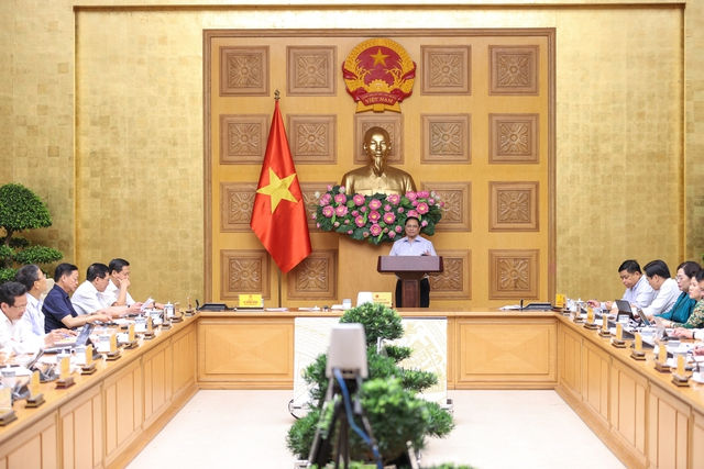 thu-tuong-phan-ung-chinh-sach-chu-dong-linh-hoat-kip-thoi-hieu-qua-trong-boi-canh-nhieu-bien-dong-happy-live-10