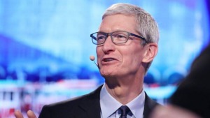 Người dùng than gửi tin nhắn sang máy Android chậm, Tim Cook đáp trả: 'Hãy mua cho mẹ cậu 1 chiếc iPhone' - HappyLive