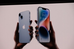 Sản phẩm mới không có nhiều nâng cấp, Apple thay đổi chiến thuật marketing để bán được hàng - HappyLive